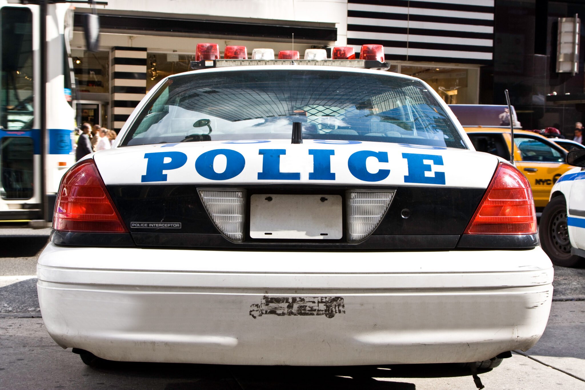 Police investigating murder of man in Far Rockaway