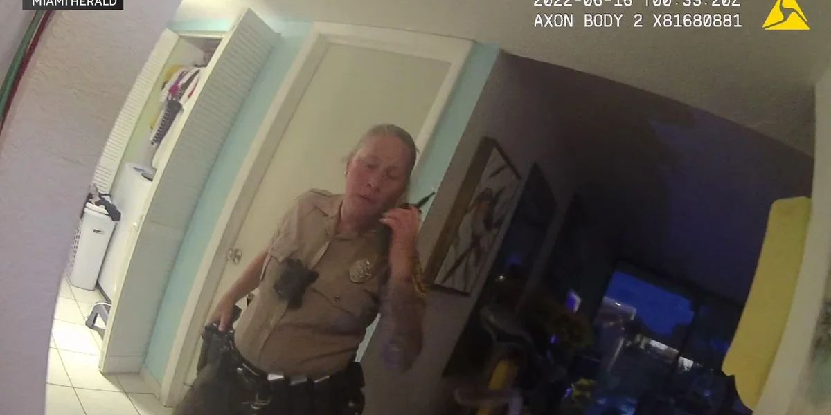 Deputy Accused of Threatening Teen Girl Amid Secret Relationship, Federal Authorities Say