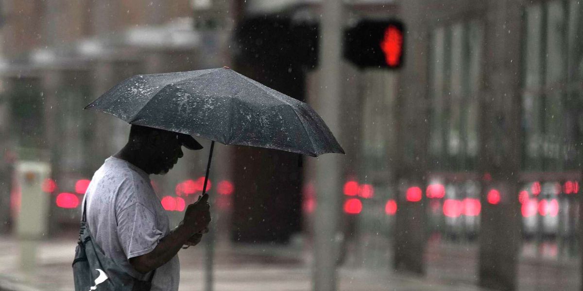 Texas Weather Alert Mid-90s Heat and Scattered Showers Expected